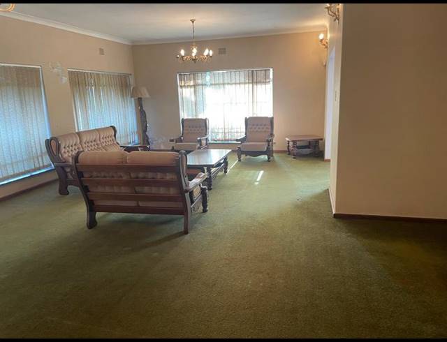 5 BEDROOM PROPERTY TO RENT IN CERES